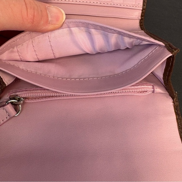 Coach Leather Mahogany Wallet w/ Pink Accents - Picture 9 of 15
